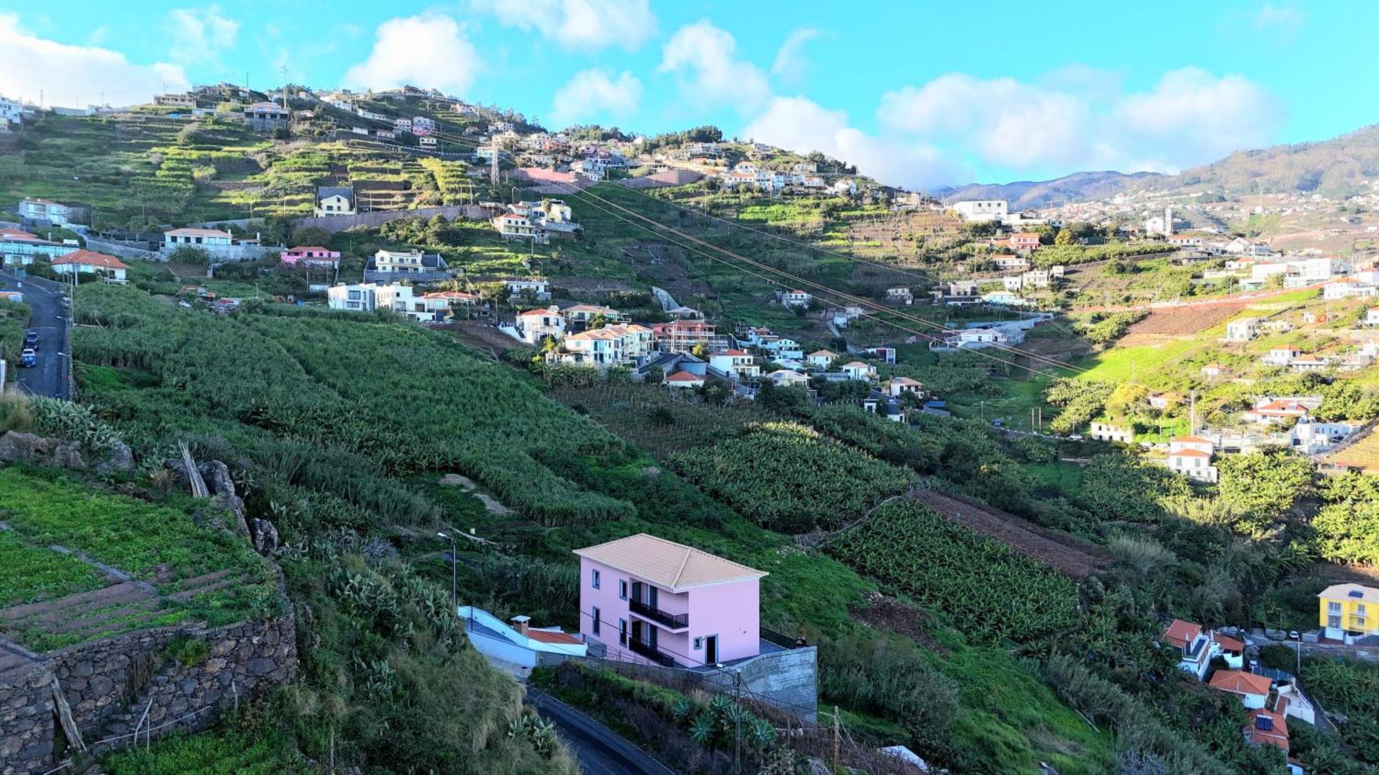 Peaceful Valley House 卡马拉-德洛布什 外观 照片